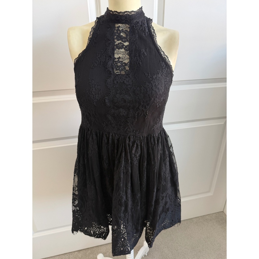 Free People Verushka Lace Minidress Black Eyelash Scallop Hem Open Back Size 4